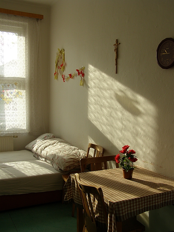 Foto: pokoj azylového domu